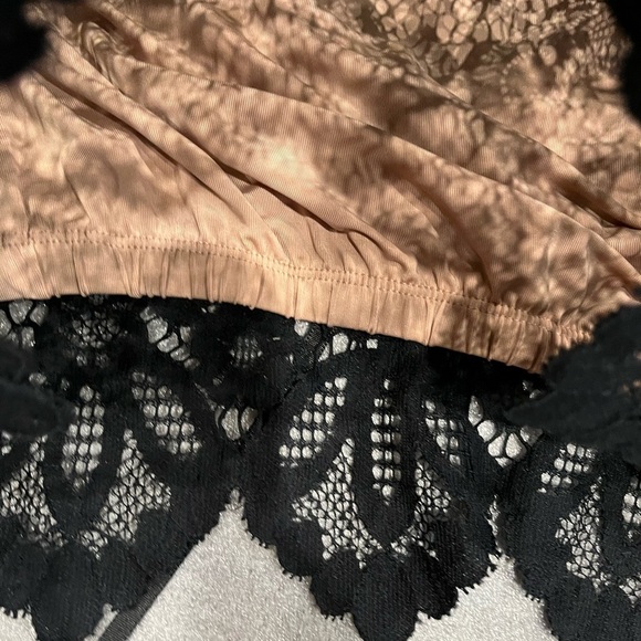 [XS] For Love & Lemons Gianna Crop Top Black - Picture 8 of 11